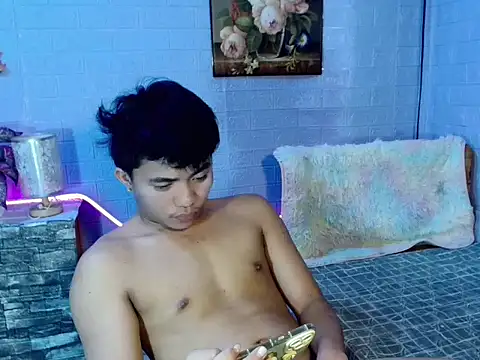 mostwantedtwink live cam on StripChat