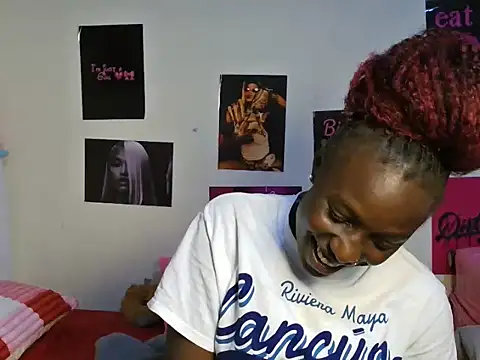 Aria_ah live cam on StripChat