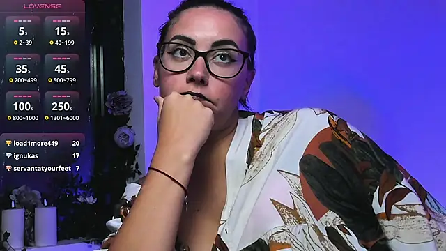 RitaSonnet live cam on StripChat