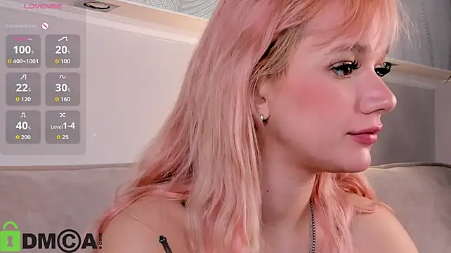 Molly_Platt live cam on StripChat