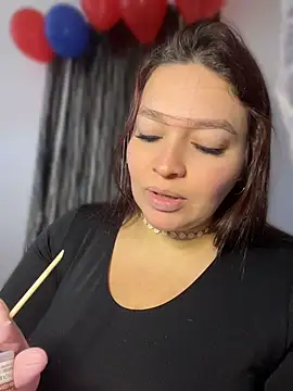 sarahreyess_11 webcam