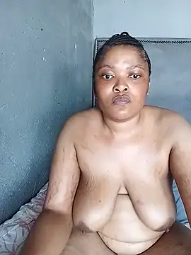zuluAss89 live cam on StripChat