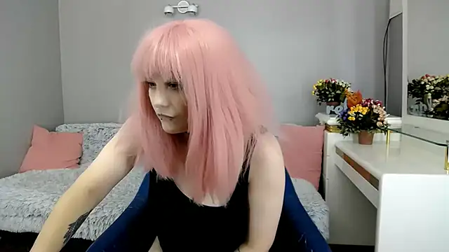 Estheri live cam on StripChat