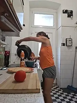 HotGinger66