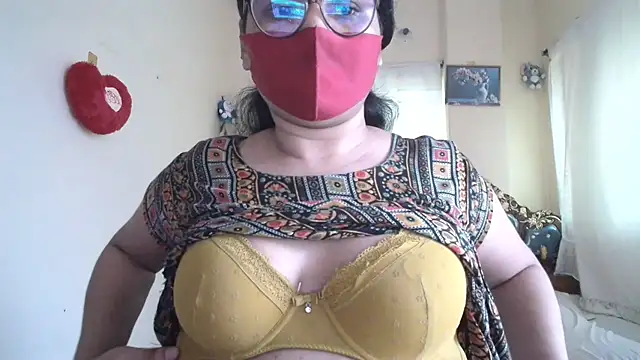 Elena_cruz5 live cam on StripChat