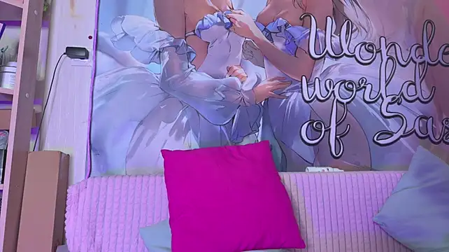 CheekySashaCharm webcam