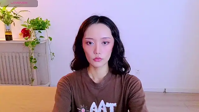 yufenna live cam on StripChat