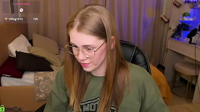 Alison_Doody live cam on StripChat
