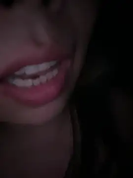 zzdd999 live cam on StripChat