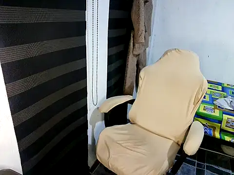 Spicy_RowyCam live sex cam