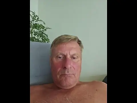 johnnym1