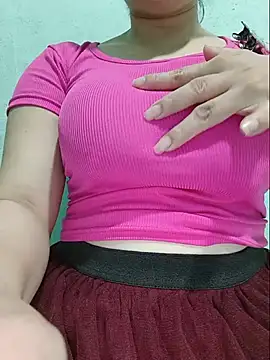 Shine_Mai