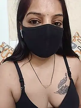 Hot_pooja2