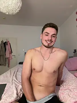 xlucax's live cam