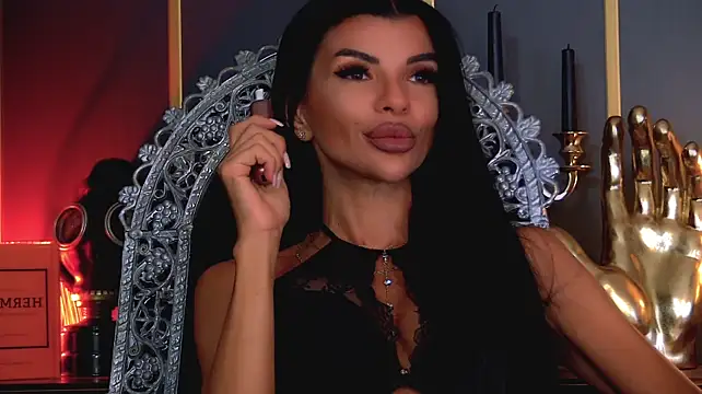 EleniaDevons