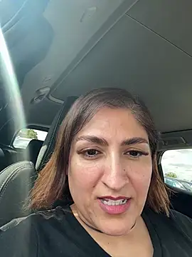 Webcam Model(Spicy-Kareena) is live