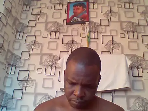 Chumba_001 live cam on StripChat