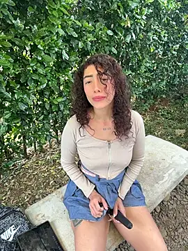 roxyrougee webcam