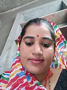 Hot_kamla