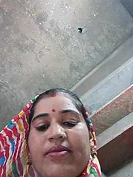 Hot_kamla