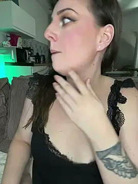 hades4ness live cam on StripChat