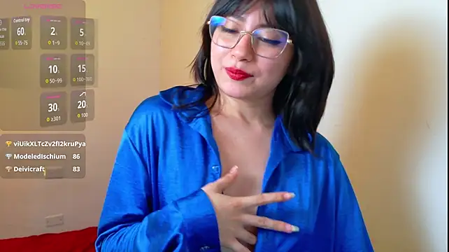 Vesna10 live cam on StripChat