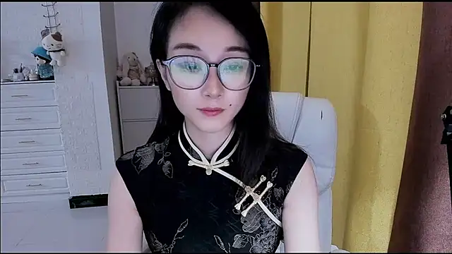 NIAN-er live cam on StripChat