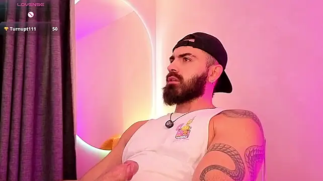 Jotace001 live cam on StripChat