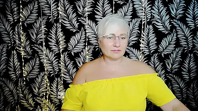 Olivia_playful live cam on StripChat