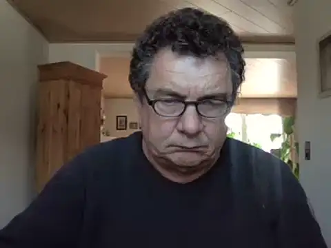 Nobbie444 live cam on StripChat