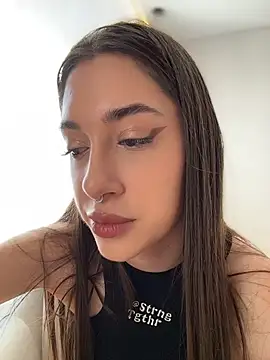 BOOMFOXY live sex cam