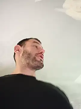 DanielRambo1989 live sex cam