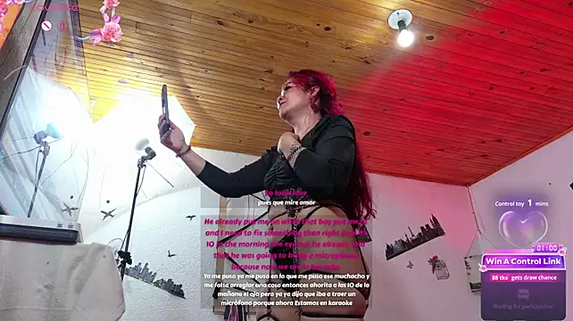 keila_j live cam on StripChat