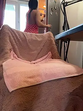 Hotmomcheckk_