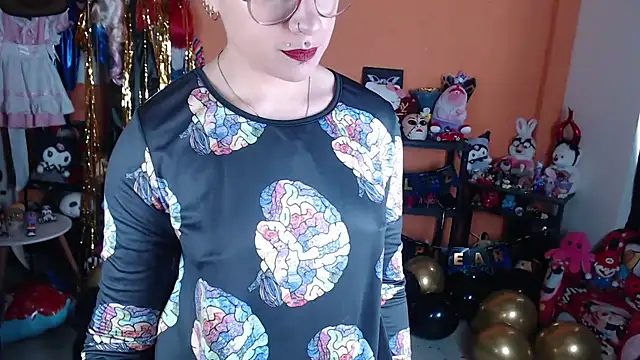 MissMiia2 live cam on StripChat