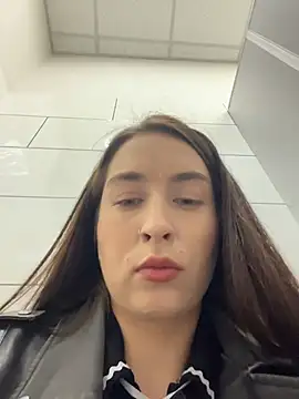 Holly_Play