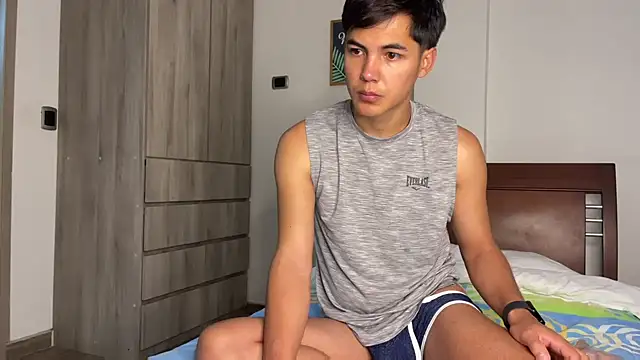 Adams_ricci webcam