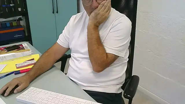 Bsxmaturo61 live cam on StripChat