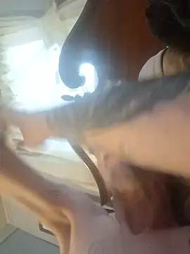 19JaSon83 live cam on StripChat