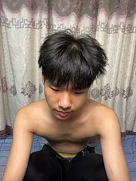 qomelo's live cam
