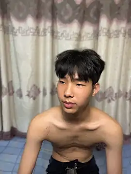 qomelo's live cam