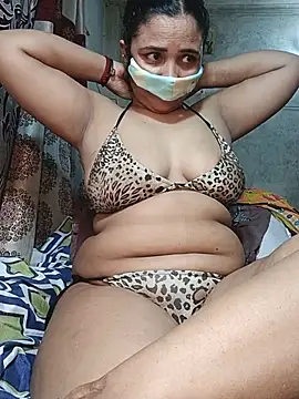 HotAishaa