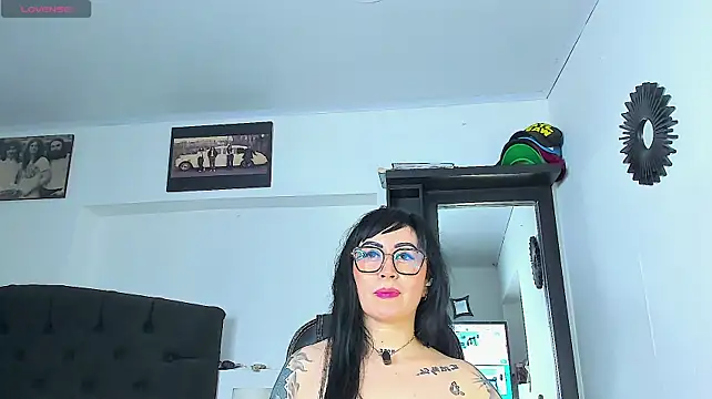 Vicky_hotmilf