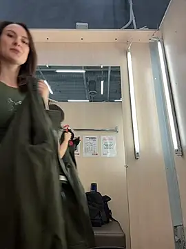 Dina_Tease live cam on StripChat
