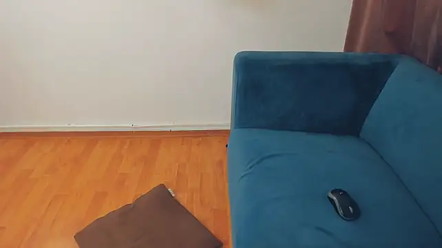 BrilliantGirll live sex cam