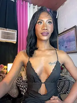 Tarah_victoria_collins live cam on StripChat