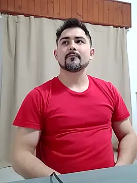 Bradd_32 live cam on StripChat