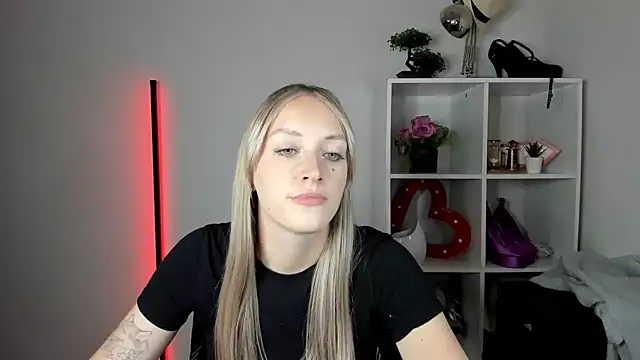 EvelynBlond