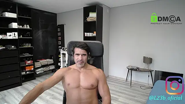latinoo23bom
