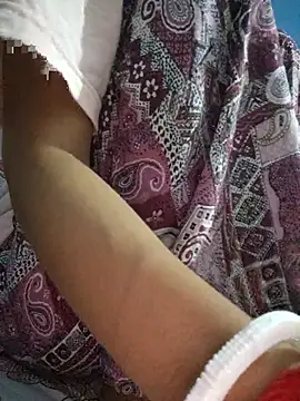 124pakhi live cam on StripChat